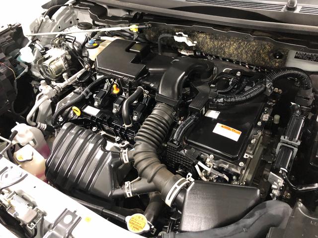 ロッキープレミアムＧ　ＨＥＶ　走行７４４９キロ／ナビ／ドラレコ一年保証・走行距離無制限走行７４４９キロ　フルセグナビ　ブルートゥース　全周囲カメラ　ドラレコ　クリアランスソナー　オートライト　ＬＥＤヘッドライト　シートヒーター（埼玉県）の中古車