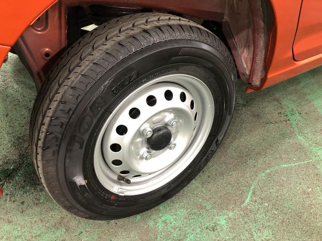 ハイゼットカーゴＤＸ　走行２６７１キロ／クリアランスソナー一年保証・走行距離無制限　走行２６７１キロ　助手席エアバック　オートライト　クリアランスソナー　アイドリングストップ　助手席エアバック（埼玉県）の中古車