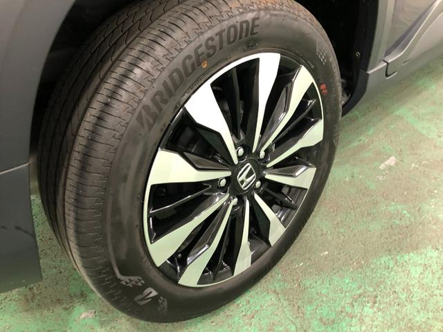 ＷＲ−ＶＺ　走行３６６６キロ／フルセグナビ／バックカメラ／ドラレコ１年保証距離無制限　走行距離３６６６キロ　フルセグナビ　バックカメラ　ブルートゥース　ドラレコ　純正マット　助手席エアバッグ　オートライト　ＬＥＤヘッドランプ　電動格納式ドアミラー（埼玉県）の中古車