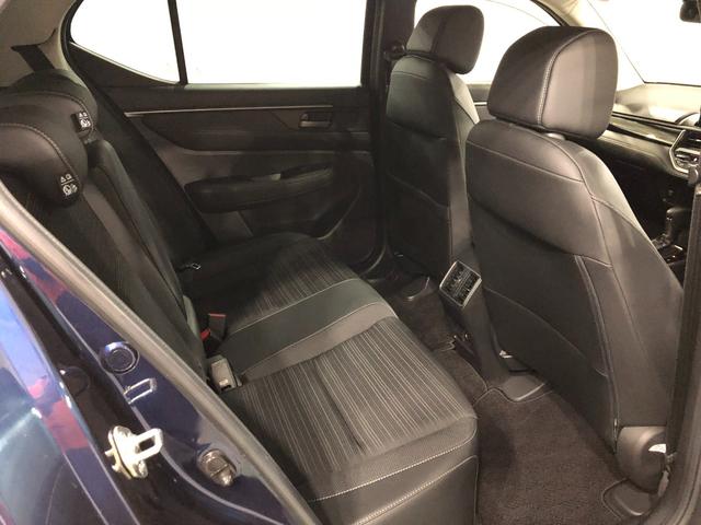 ＷＲ−ＶＺ　走行３６６６キロ／フルセグナビ／バックカメラ／ドラレコ１年保証距離無制限　走行距離３６６６キロ　フルセグナビ　バックカメラ　ブルートゥース　ドラレコ　純正マット　助手席エアバッグ　オートライト　ＬＥＤヘッドランプ　電動格納式ドアミラー（埼玉県）の中古車