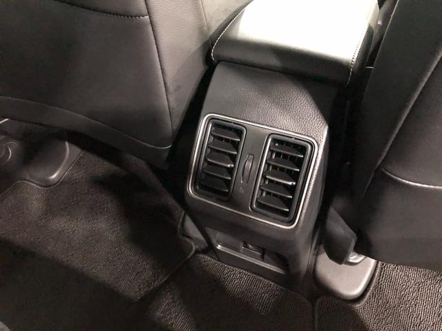 ＷＲ−ＶＺ　走行３６６６キロ／フルセグナビ／バックカメラ／ドラレコ１年保証距離無制限　走行距離３６６６キロ　フルセグナビ　バックカメラ　ブルートゥース　ドラレコ　純正マット　助手席エアバッグ　オートライト　ＬＥＤヘッドランプ　電動格納式ドアミラー（埼玉県）の中古車