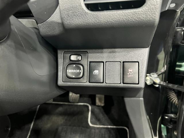 コペンセロ　ＭＴ／走行１６３７４キロ／フルセグナビ／ＨＫＳマフラー１年保証距離無制限　走行距離１６３７４キロ　フルセグナビ　ブルートゥース　純正マット　助手席エアバッグ　ＬＥＤヘッドランプ　アイドリングストップ　シートヒーター（埼玉県）の中古車