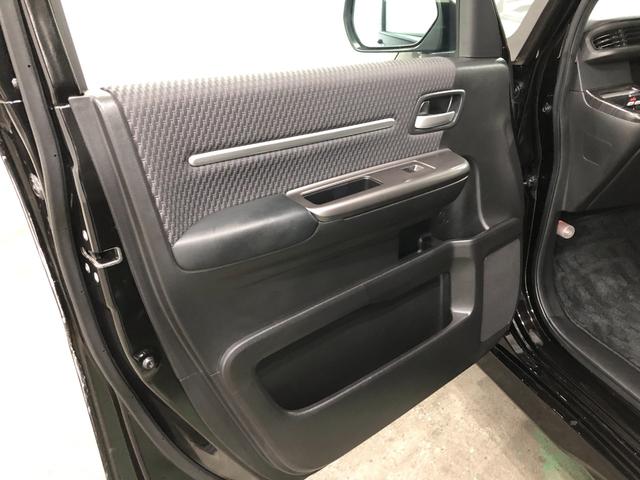 ステップワゴンスパーダスパーダ・クールスピリット　走行１９２０９キロ／ナビ一年保証・走行距離無制限走行１９２０９キロ　フルセグナビ　ブルートゥース　ドラレコ　ＥＴＣ　後席モニター　オートライト　ＬＥＤヘッドライト　シートヒーター　両側電動スライドドア（埼玉県）の中古車