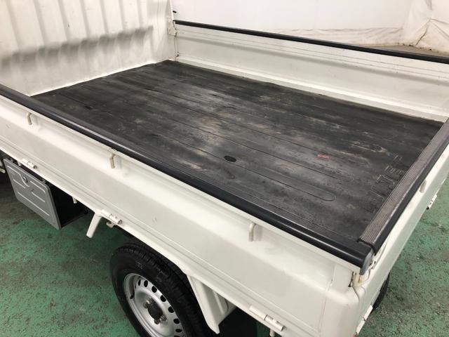 ハイゼットトラックエアコン・パワステ　スペシャル　走行９５８１キロ／５ＭＴ一年保証・走行距離無制限走行９５８１キロ　２ＷＤ　５ＭＴ　純正ゴムマット　荷台マット　ＡＭＦＭラジオ　板キー　作業灯（埼玉県）の中古車