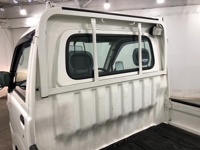 ハイゼットトラックエアコン・パワステ　スペシャル　走行９５８１キロ／５ＭＴ一年保証・走行距離無制限走行９５８１キロ　２ＷＤ　５ＭＴ　純正ゴムマット　荷台マット　ＡＭＦＭラジオ　板キー　作業灯（埼玉県）の中古車