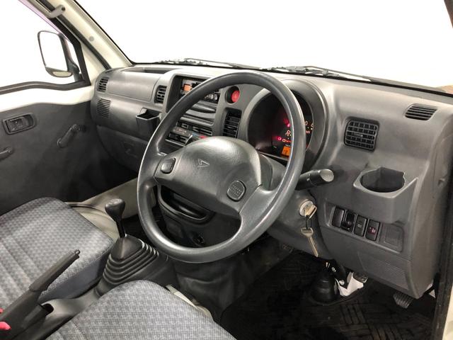 ハイゼットトラックエアコン・パワステ　スペシャル　走行９５８１キロ／５ＭＴ一年保証・走行距離無制限走行９５８１キロ　２ＷＤ　５ＭＴ　純正ゴムマット　荷台マット　ＡＭＦＭラジオ　板キー　作業灯（埼玉県）の中古車