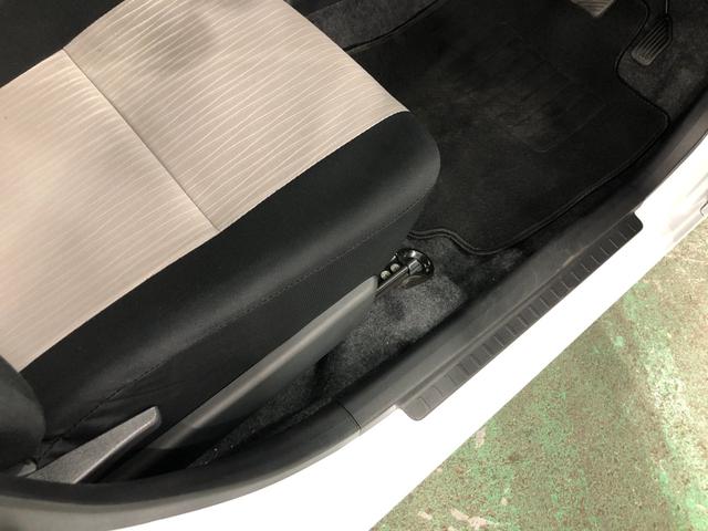 ミライースＬ　ＳＡIII　走行４０１０キロ／クリアランスソナー一年保証・走行距離無制限　走行４０１０キロ　助手席エアバック　オートライト　オートマチックハイビーム　クリアランスソナー　アイドリングストップ（東京都）の中古車