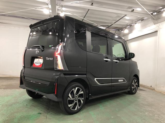 タントカスタムＸ　走行５５６０５キロ／後席モニター／大型ナビ一年保証・走行距離無制限走行５５６０５キロ　フルセグナビ　ブルートゥース　全周囲カメラ　ドラレコ　後席モニター　ＥＴＣ　クリアランスソナー　ＬＥＤヘッドライト　シートヒーター　両側電動スライドドア（埼玉県）の中古車