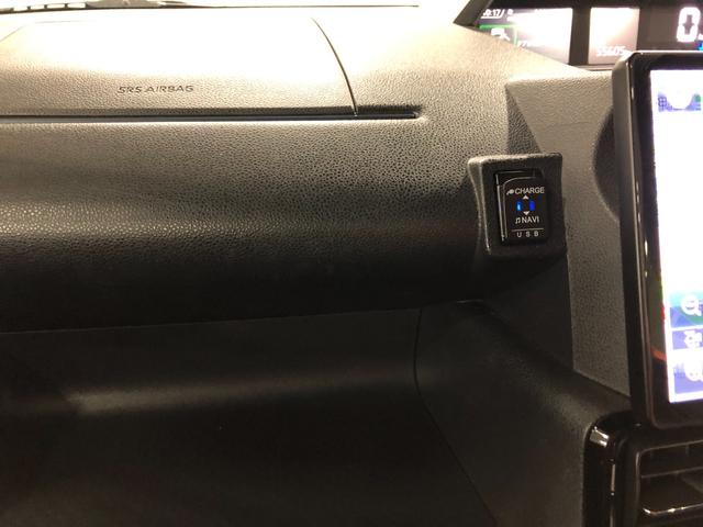 タントカスタムＸ　走行５５６０５キロ／後席モニター／大型ナビ一年保証・走行距離無制限走行５５６０５キロ　フルセグナビ　ブルートゥース　全周囲カメラ　ドラレコ　後席モニター　ＥＴＣ　クリアランスソナー　ＬＥＤヘッドライト　シートヒーター　両側電動スライドドア（埼玉県）の中古車