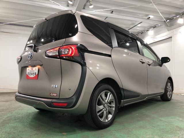 シエンタハイブリッドＧクエロ　走行２３０１２キロ／ナビ／全周囲カメラ一年保証・走行距離無制限　走行２３０１２キロ　純正フルセグナビ　ＴＶ　ＣＤ　ＤＶＤ　ＢＴオーディオ　全周囲カメラ　ドラレコ　ＥＴＣ　オートライト　ＬＥＤヘッドライト　両側電動スライドドア（埼玉県）の中古車