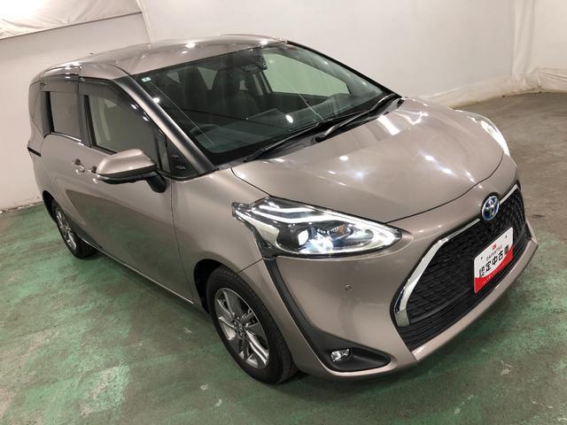 シエンタハイブリッドＧクエロ　走行２３０１２キロ／ナビ／全周囲カメラ一年保証・走行距離無制限　走行２３０１２キロ　純正フルセグナビ　ＴＶ　ＣＤ　ＤＶＤ　ＢＴオーディオ　全周囲カメラ　ドラレコ　ＥＴＣ　オートライト　ＬＥＤヘッドライト　両側電動スライドドア（埼玉県）の中古車