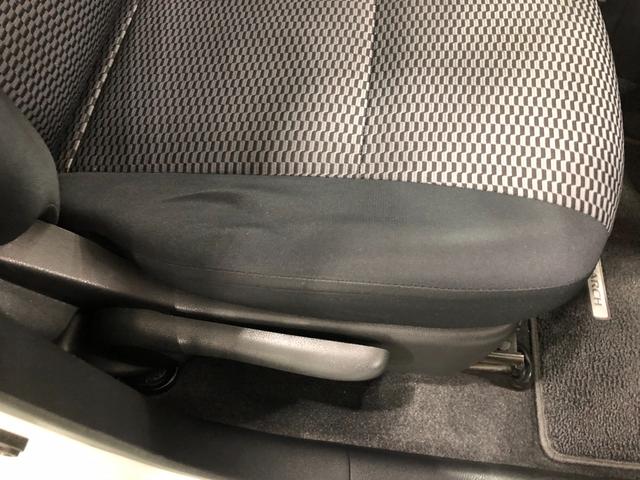 マーチＳ　走行２２２２６キロ／車検整備付／ナビ／ＥＴＣ一年保証・走行距離無制限走行２２２２６キロ　車検整備付　ワンセグナビ　ＤＶＤ　ドラレコ　助手席エアバック　ＥＴＣ　純正カーペットマット（埼玉県）の中古車