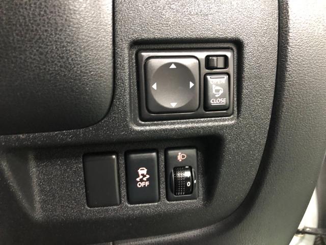 マーチＳ　走行２２２２６キロ／車検整備付／ナビ／ＥＴＣ一年保証・走行距離無制限走行２２２２６キロ　車検整備付　ワンセグナビ　ＤＶＤ　ドラレコ　助手席エアバック　ＥＴＣ　純正カーペットマット（埼玉県）の中古車