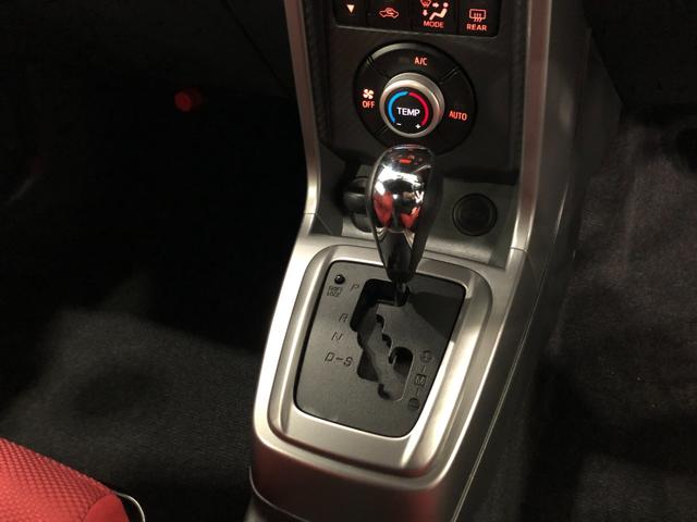 コペンローブ　走行１３２５８キロ／車検整備付／コーナーセンサー一年保証・走行距離無制限走行１３２５８キロ　フルセグナビ　バックカメラ　ドラレコ　コーナーセンサー　ブラインドスポット　オートライト　ＬＥＤヘッドライト　シートヒーター（埼玉県）の中古車