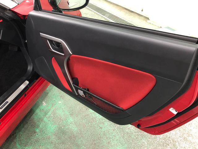 コペンローブ　走行１３２５８キロ／車検整備付／コーナーセンサー一年保証・走行距離無制限走行１３２５８キロ　フルセグナビ　バックカメラ　ドラレコ　コーナーセンサー　ブラインドスポット　オートライト　ＬＥＤヘッドライト　シートヒーター（埼玉県）の中古車