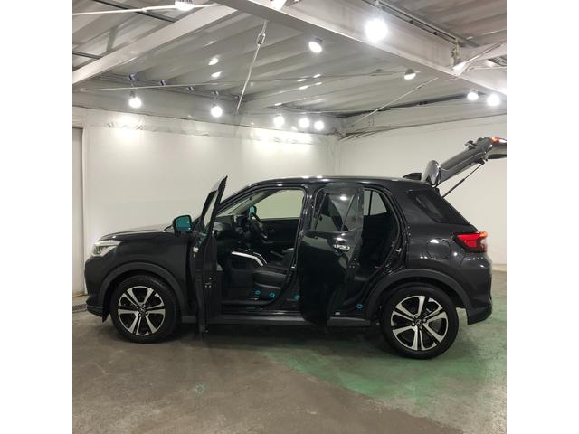 ロッキープレミアム　車検整備付／走行８８１６３キロ／ナビ／ドラレコ１年保証距離無制限　走行距離８８１６３キロ　純正フルセグナビ　バックカメラ　ドラレコ　純正マット　サイドエアバッグ　ＬＥＤヘッドランプ　アイドリングストップ　シートヒーター　オート格納式ドアミラー（埼玉県）の中古車