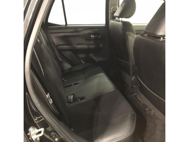 ロッキープレミアム　車検整備付／走行８８１６３キロ／ナビ／ドラレコ１年保証距離無制限　走行距離８８１６３キロ　純正フルセグナビ　バックカメラ　ドラレコ　純正マット　サイドエアバッグ　ＬＥＤヘッドランプ　アイドリングストップ　シートヒーター　オート格納式ドアミラー（埼玉県）の中古車