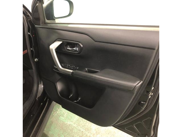 ロッキープレミアム　車検整備付／走行８８１６３キロ／ナビ／ドラレコ１年保証距離無制限　走行距離８８１６３キロ　純正フルセグナビ　バックカメラ　ドラレコ　純正マット　サイドエアバッグ　ＬＥＤヘッドランプ　アイドリングストップ　シートヒーター　オート格納式ドアミラー（埼玉県）の中古車