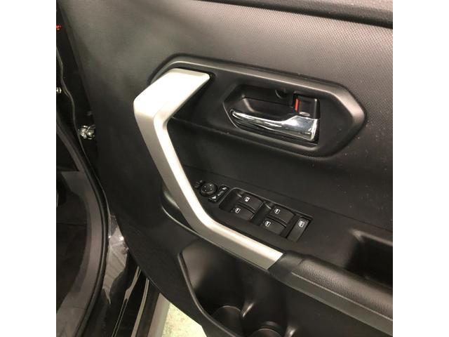 ロッキープレミアム　車検整備付／走行８８１６３キロ／ナビ／ドラレコ１年保証距離無制限　走行距離８８１６３キロ　純正フルセグナビ　バックカメラ　ドラレコ　純正マット　サイドエアバッグ　ＬＥＤヘッドランプ　アイドリングストップ　シートヒーター　オート格納式ドアミラー（埼玉県）の中古車