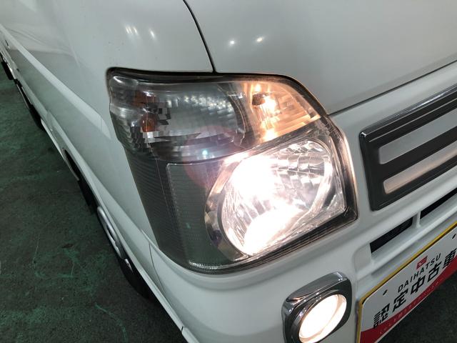 スーパーキャリイＸ　走行１６１８４キロ／タイヤ４本交換／ＥＴＣ一年保証・走行距離無制限走行１６１８４キロ　タイヤ４本交換　ＥＴＣ　純正カーペットマット　作業灯　５ＭＴ　キーレス　ＣＤＳチューナー（埼玉県）の中古車