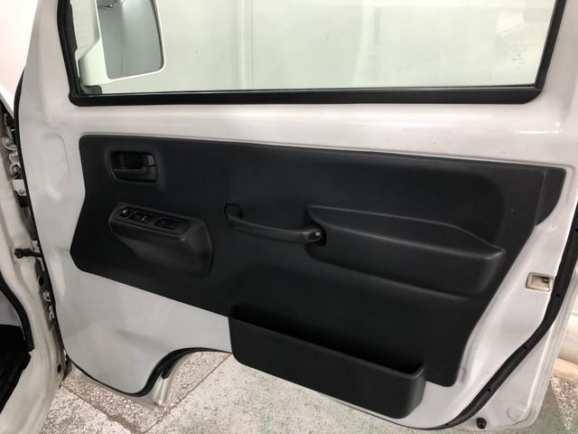 スーパーキャリイＸ　走行１６１８４キロ／タイヤ４本交換／ＥＴＣ一年保証・走行距離無制限走行１６１８４キロ　タイヤ４本交換　ＥＴＣ　純正カーペットマット　作業灯　５ＭＴ　キーレス　ＣＤＳチューナー（埼玉県）の中古車