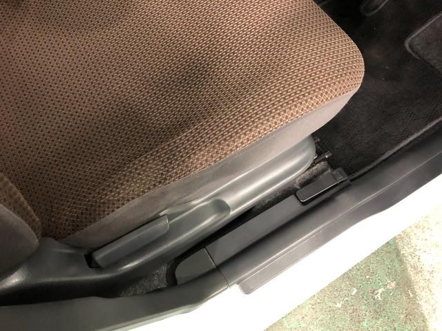 ＭＲワゴンＧ　走行７２４７５キロ／ナビ／ＥＴＣ助手席エアバック　ＥＴＣ　純正カーペットマット　ワンセグナビ　ＤＶＤ　アイドリングストップ　ベンチシート　一年保証・走行距離無制限走行７２４７５キロ（東京都）の中古車