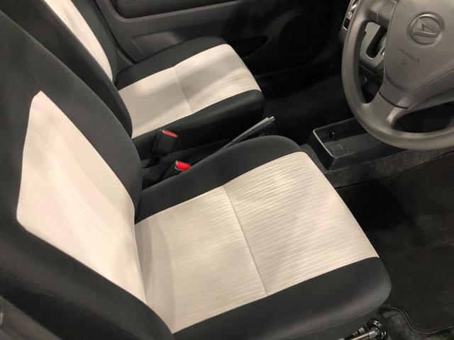 ミライースＬ　ＳＡIII　走行４２４０キロ／クリアランスソナー１年保証距離無制限　走行距離４２４０キロ　フロアマット　助手席エアバッグ　クリアランスソナー　オートライト　アイドリングストップ　キーレスエントリー（埼玉県）の中古車