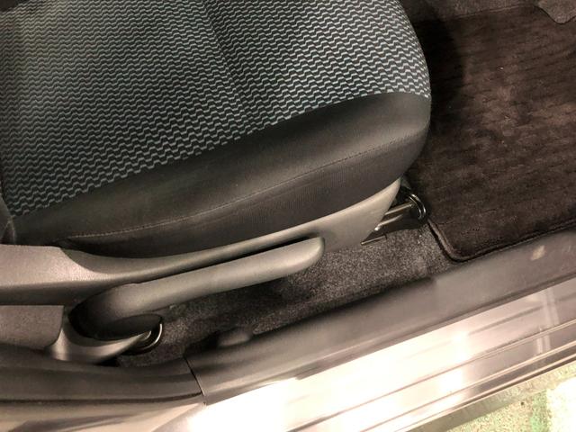 ノートエアロスタイル　走行３９６３８キロ／フルセグナビ／Ｂカメラ１年保証距離無制限　走行距離３９６３８キロ　フルセグナビ　バックカメラ　ブルートゥース　純正カーペットマット　助手席エアバッグ　電動格納式ドアミラー（埼玉県）の中古車