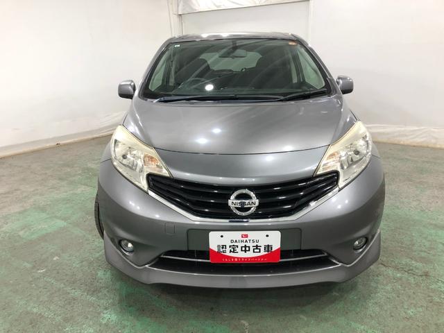 ノートエアロスタイル　走行３９６３８キロ／フルセグナビ／Ｂカメラ１年保証距離無制限　走行距離３９６３８キロ　フルセグナビ　バックカメラ　ブルートゥース　純正カーペットマット　助手席エアバッグ　電動格納式ドアミラー（埼玉県）の中古車