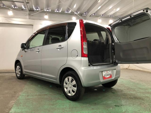 ムーヴＬ　車検整備付／ＭＴ車／走行３３２７４キロ／フルセグナビ１年保証距離無制限　走行距離３３２７４キロ　車検整備付　マニュアル車　助手席エアバッグ　フルセグナビ　ブルートゥース　純正カーペットマット　キーレスエントリー（埼玉県）の中古車