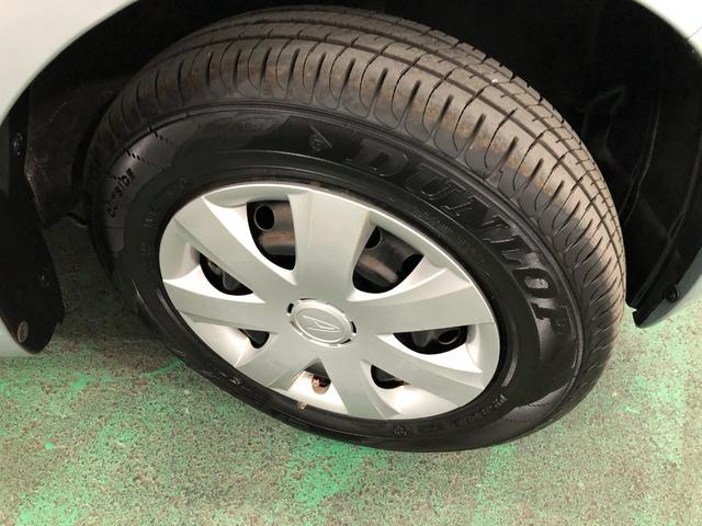 ムーヴＬ　車検整備付／ＭＴ車／走行３３２７４キロ／フルセグナビ１年保証距離無制限　走行距離３３２７４キロ　車検整備付　マニュアル車　助手席エアバッグ　フルセグナビ　ブルートゥース　純正カーペットマット　キーレスエントリー（埼玉県）の中古車