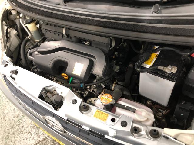 ムーヴＬ　車検整備付／ＭＴ車／走行３３２７４キロ／フルセグナビ１年保証距離無制限　走行距離３３２７４キロ　車検整備付　マニュアル車　助手席エアバッグ　フルセグナビ　ブルートゥース　純正カーペットマット　キーレスエントリー（埼玉県）の中古車