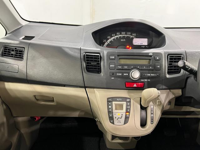 ムーヴL 走行79901キロ/キーレス/CDチューナー一年保証・走行距離無制限走行79901キロ 助手席エアバック 純正カーペットマット アイドリングストップ ベンチシート キーレス(埼玉県)の中古車