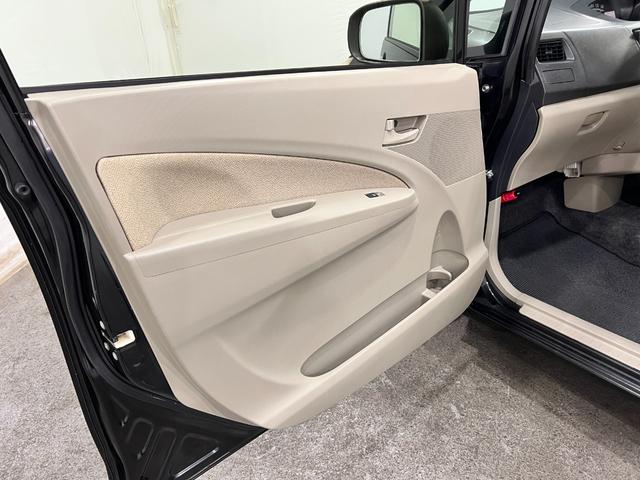 ムーヴL 走行79901キロ/キーレス/CDチューナー一年保証・走行距離無制限走行79901キロ 助手席エアバック 純正カーペットマット アイドリングストップ ベンチシート キーレス(埼玉県)の中古車