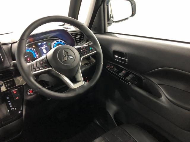 デリカミニT プレミアム 走行12844キロ/ナビ/全周囲カメラ一年保証・走行距離無制限走行12844キロ フルセグナビ ブルートゥース 全周囲カメラ クリアランスソナー オートライト LEDヘッドライトシートヒーター 両側電動スライドドア(埼玉県)の中古車