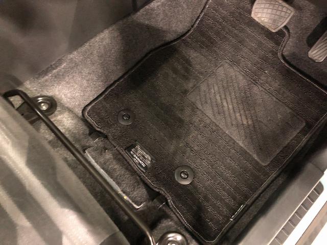 タフトＧターボ　クロムベンチャー　走行２０４３９キロ／ナビ一年保証・走行距離無制限走行２０４３９キロ　フルセグナビ　ブルートゥース　バックカメラ　ドラレコ　クリアランスソナー　オートライト　ＬＥＤヘッドライト　シートヒーター（埼玉県）の中古車