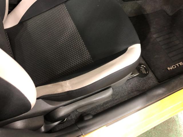 ノートｅ−パワー　Ｘ　走行３８９０１キロ／車検整備付／オートライト一年保証・走行距離無制限走行３８９０１キロ　車検整備付　助手席エアバック　純正カーペットマット　クリアランスソナー　オートライト（埼玉県）の中古車