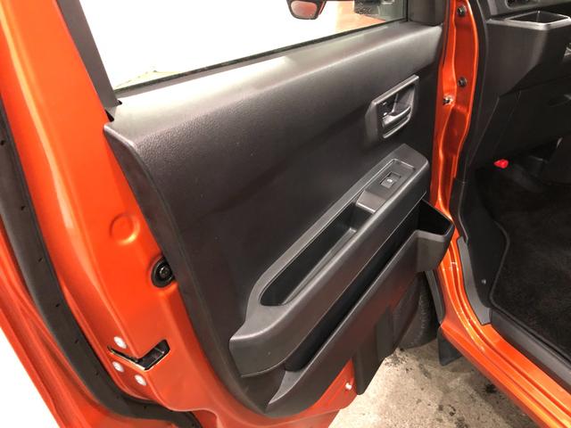 ハイゼットカーゴクルーズ　走行８２４３４キロ／タイヤ４本交換／ナビ一年保証・走行距離無制限走行８２４３４キロ　タイヤ４本交換　フルセグナビ　ドラレコ　ＥＴＣ　クリアランスソナー　オートライト（埼玉県）の中古車