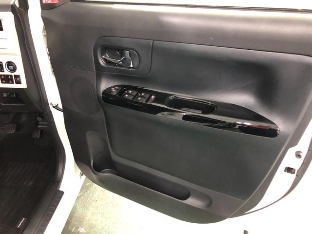 ムーヴキャンバスＸブラックインテリアリミテッド　ＳＡ３　走行３００３５キロ一年保証・走行距離無制限走行３００３５キロ　車検整備付　タイヤ４本交換　フルセグナビ　ブルートゥース　全周囲カメラ　ＥＴＣ　オートライト　両側電動スライドドア（埼玉県）の中古車