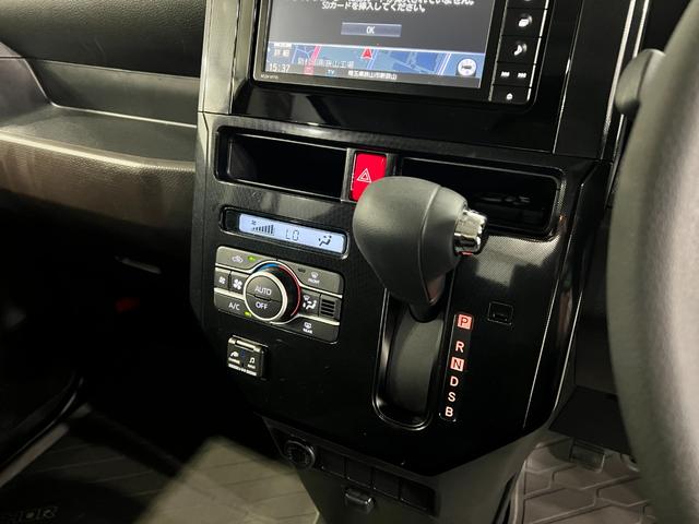 トールＧ　走行２３０４５キロ／後席モニター／ナビ／バックカメラフルセグナビ　バックカメラ　ＥＴＣ　後席モニター　ドラレコ　両側電動スライドドア　オートライト　一年保証・走行距離無制限走行２３０４５キロ（東京都）の中古車