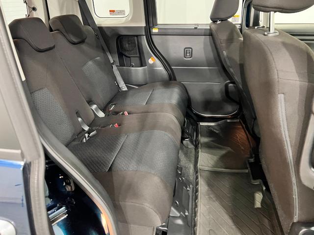 トールＧ　走行２３０４５キロ／後席モニター／ナビ／バックカメラフルセグナビ　バックカメラ　ＥＴＣ　後席モニター　ドラレコ　両側電動スライドドア　オートライト　一年保証・走行距離無制限走行２３０４５キロ（東京都）の中古車