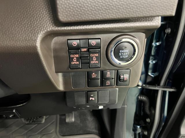 トールＧ　走行２３０４５キロ／後席モニター／ナビ／バックカメラフルセグナビ　バックカメラ　ＥＴＣ　後席モニター　ドラレコ　両側電動スライドドア　オートライト　一年保証・走行距離無制限走行２３０４５キロ（東京都）の中古車