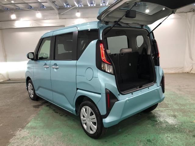 ムーヴＸ　走行４０７８キロ／純正フルセグナビ／片側電動スライドドア１年保証距離無制限　走行距離４０７８キロ　純正フルセグナビ　ブルートゥース　純正マット　サイドエアバッグ　ＬＥＤヘッドランプ　アイドリングストップ　片側電動スライドドア　オート格納式ドアミラー（埼玉県）の中古車