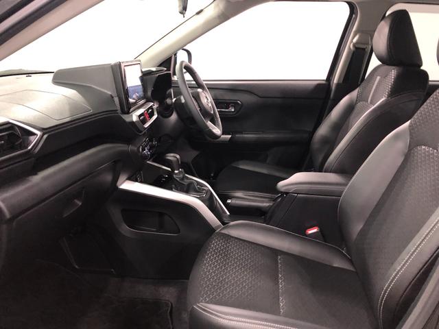 ロッキープレミアム　走行２７０７４キロ／車検整備付／ナビ／ドラレコ一年保証・走行距離無制限走行２７０７４キロ　車検整備付　フルセグナビ　ブルートゥース　全周囲カメラ　ドラレコ　ＥＴＣ　クリアランスソナー　オートライト　ＬＥＤヘッドライト　シートヒーター（埼玉県）の中古車