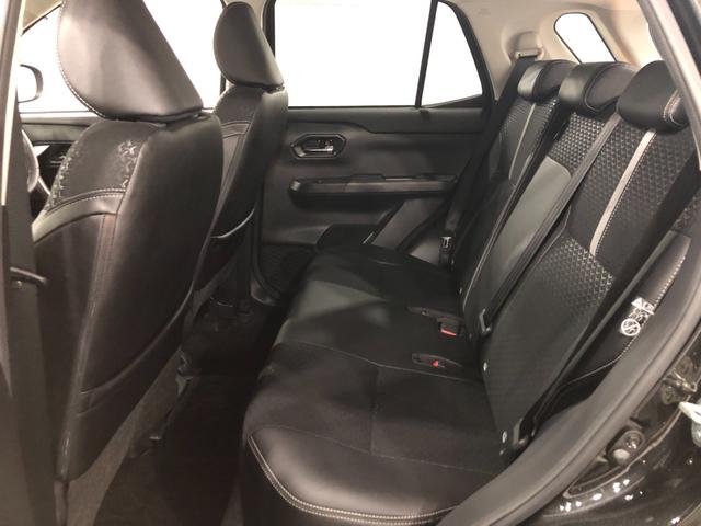 ロッキープレミアム　走行２７０７４キロ／車検整備付／ナビ／ドラレコ一年保証・走行距離無制限走行２７０７４キロ　車検整備付　フルセグナビ　ブルートゥース　全周囲カメラ　ドラレコ　ＥＴＣ　クリアランスソナー　オートライト　ＬＥＤヘッドライト　シートヒーター（埼玉県）の中古車