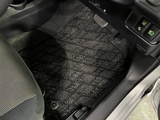アクアＳスタイルブラック　車検整備付／走行１０３０５３キロ／ナビ１年保証距離無制限　走行距離１０３０５３キロ　車検整備付　ワンセグナビ　バックカメラ　ブルートゥース　ドラレコ　純正マット　オートライト（埼玉県）の中古車