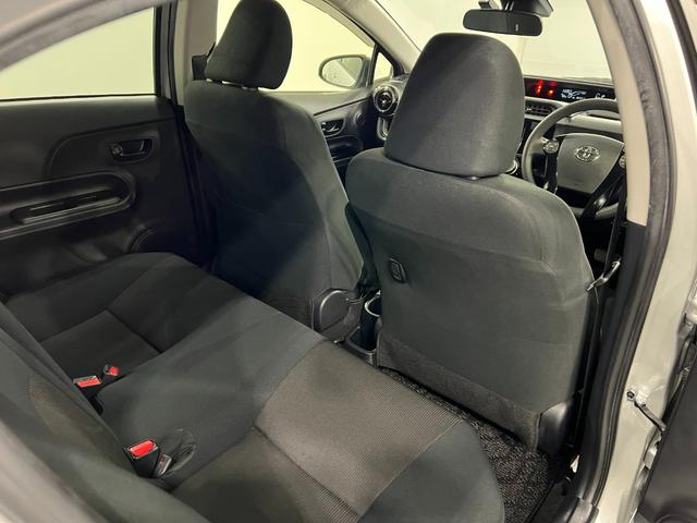 アクアＳスタイルブラック　車検整備付／走行１０３０５３キロ／ナビ１年保証距離無制限　走行距離１０３０５３キロ　車検整備付　ワンセグナビ　バックカメラ　ブルートゥース　ドラレコ　純正マット　オートライト（埼玉県）の中古車