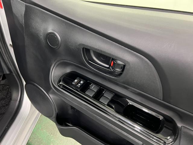 アクアＳスタイルブラック　車検整備付／走行１０３０５３キロ／ナビ１年保証距離無制限　走行距離１０３０５３キロ　車検整備付　ワンセグナビ　バックカメラ　ブルートゥース　ドラレコ　純正マット　オートライト（埼玉県）の中古車