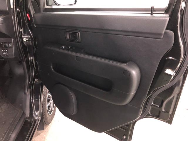 ハイゼットカーゴクルーズＳＡIII　走行２０４２０キロ／ナビ／バックカメラ１年保証距離無制限　走行距離２０４２０キロ　フルセグナビ　バックカメラ　ブルートゥース　純正マット　助手席エアバッグ　アイドリングストップ（埼玉県）の中古車