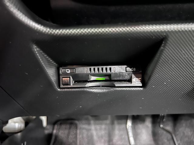 ロッキーＸ　ＨＥＶ　走行４１４４１キロ／車検整備付／ナビ１年保証・走行距離無制限　バックカメラ　ドラレコ　ＥＴＣ　　サイドエアバック　クリアランスソナー　オートマチックハイビーム　オートライト　ＬＥＤヘッドライト（埼玉県）の中古車